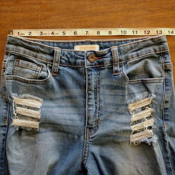 Aphrodite Jeans 9 Distressed Stretch Raw Bell Hem - Picture 5 of 14